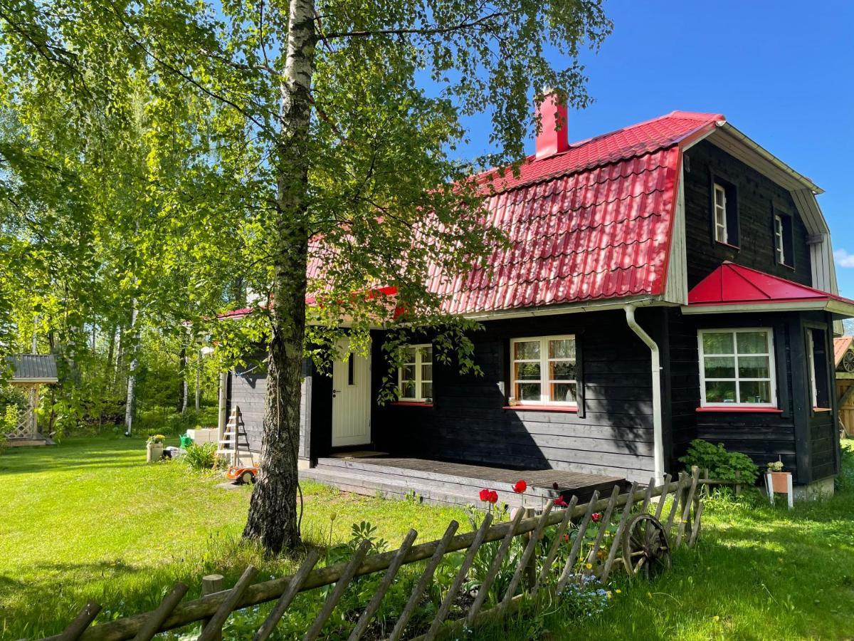 Teeveere Sea House * Treimani